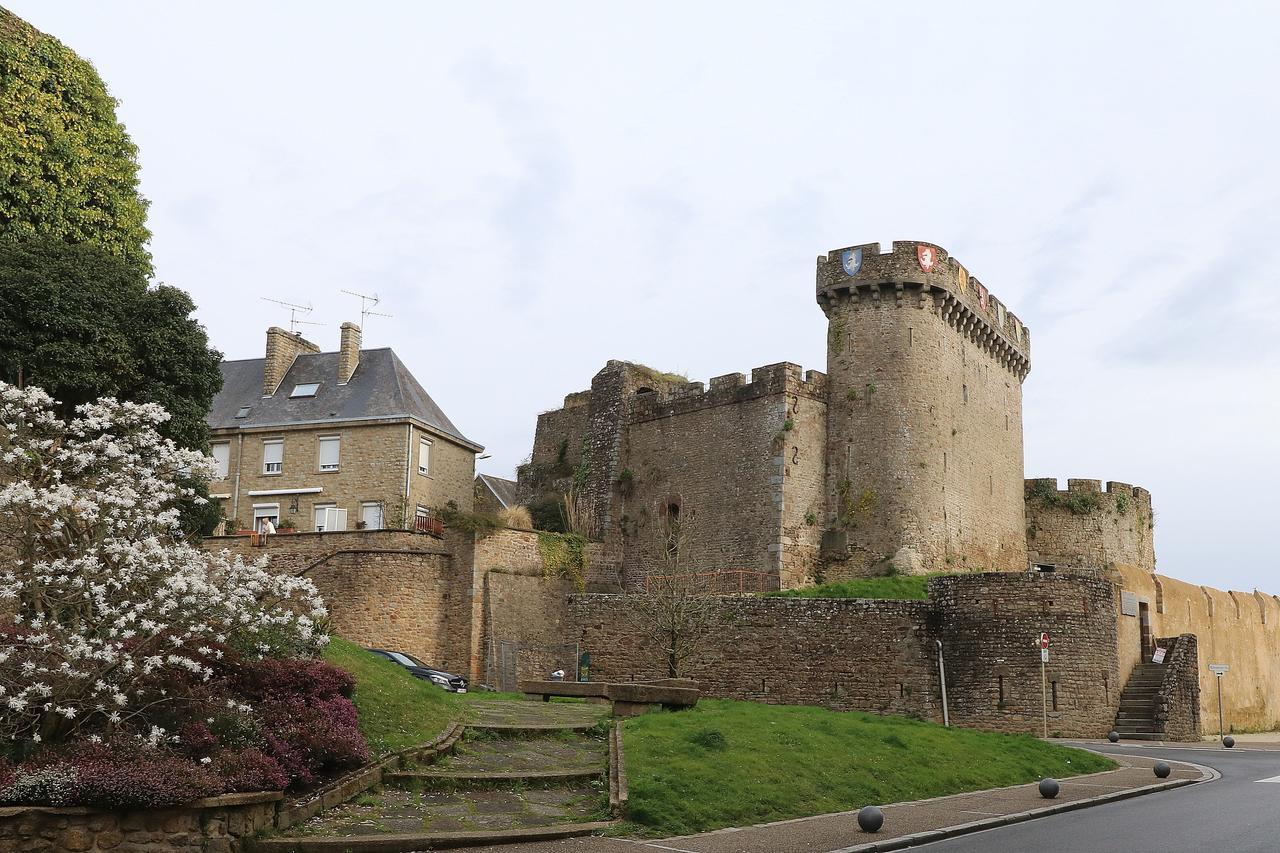 La Boudrie Bed & Breakfast Avranches Exterior photo